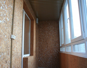 Внутренняя отделка балкона жидкими обоями